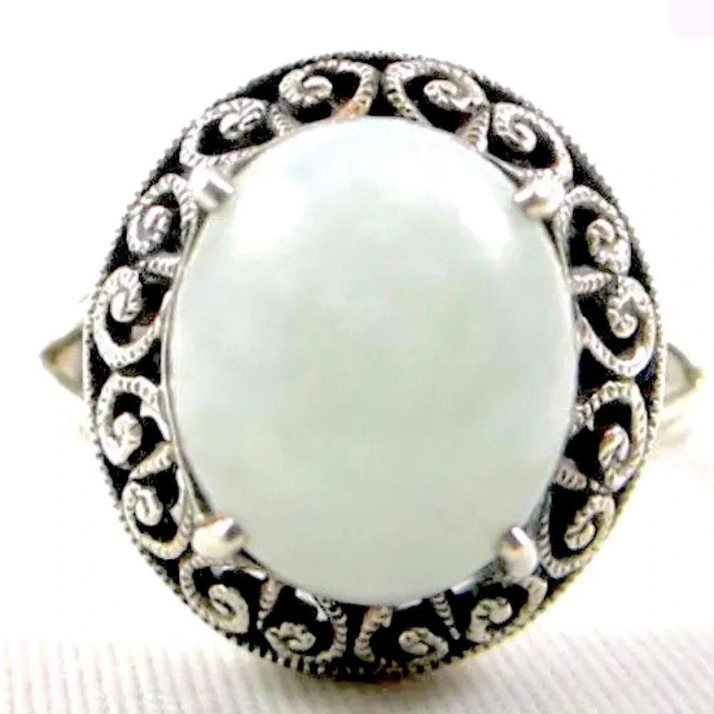 Sterling 925 Thailand Jadeite Ring Sz 8.75 - Picture 4 of 7
